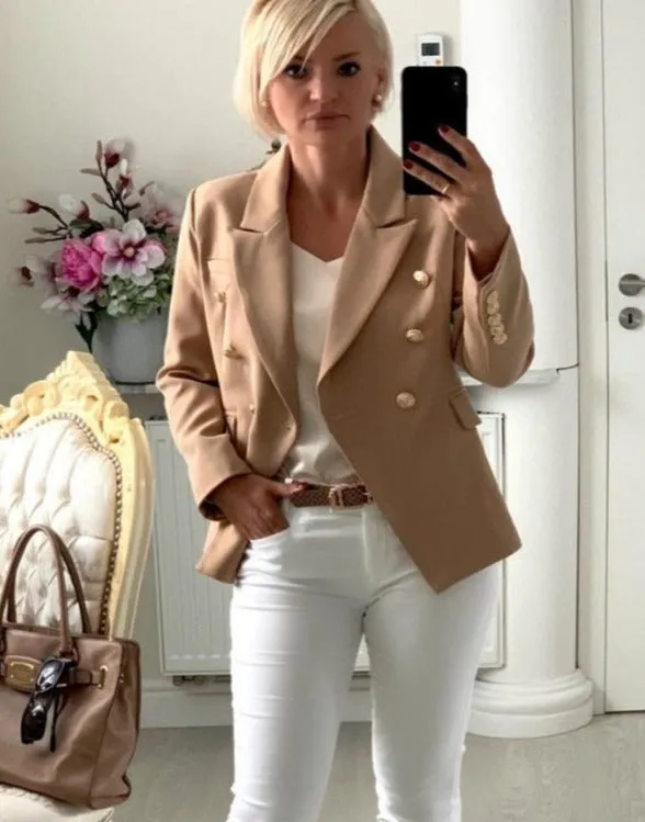 Blazer - Dames - Beige, Stijlvolle en Comfortabele Pasvorm van Hoogwaardig Materiaal