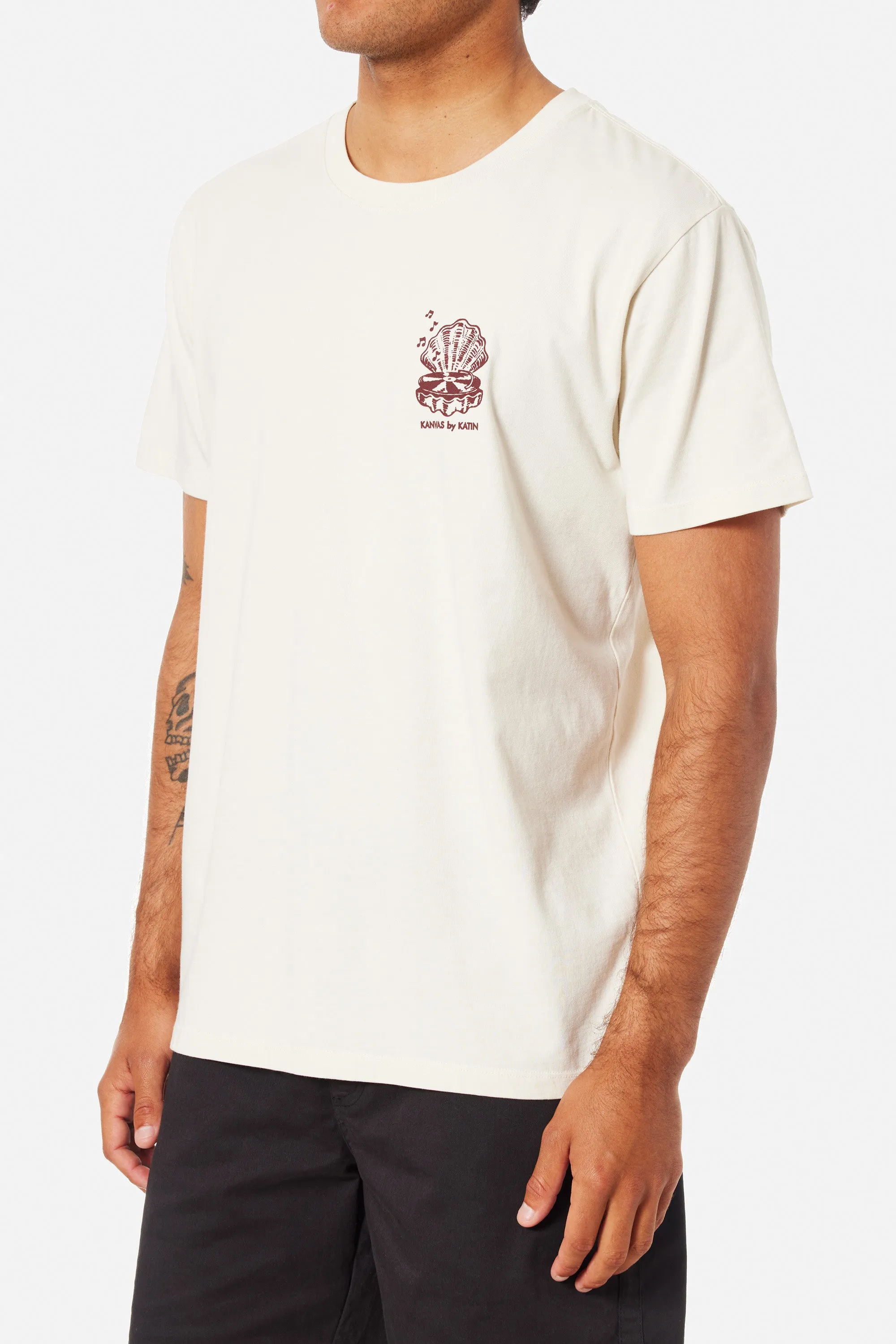 VIBRATIONS TEE